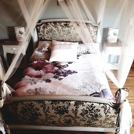 Le Petit Coin De Charme 4*