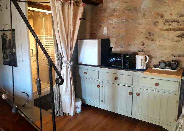 Bed and Breakfast Le Petit Coin De Charme 4*